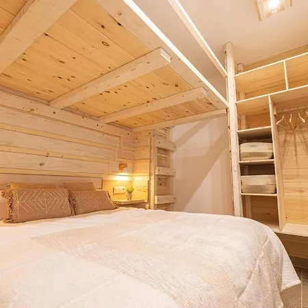 Lakhasmi Sierra Nevada